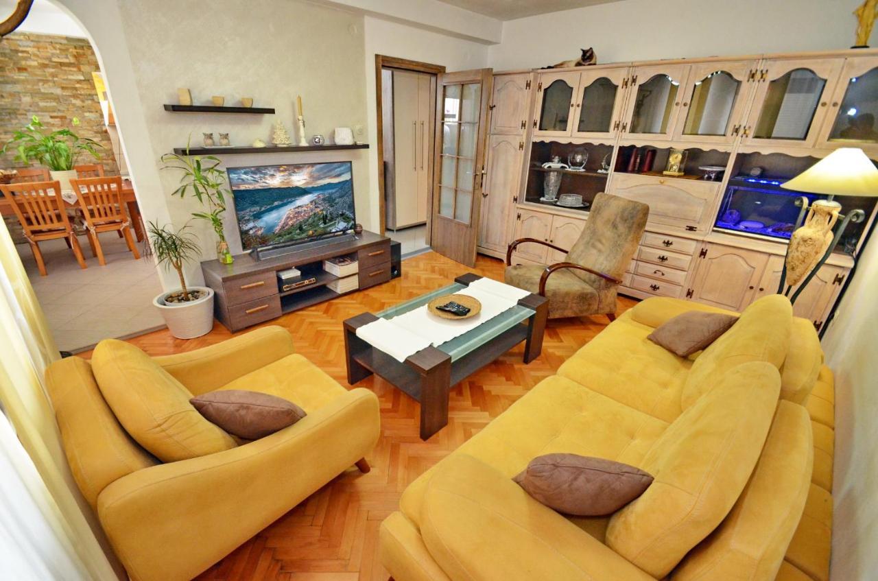 Apartment Oaza Kotor Zewnętrze zdjęcie