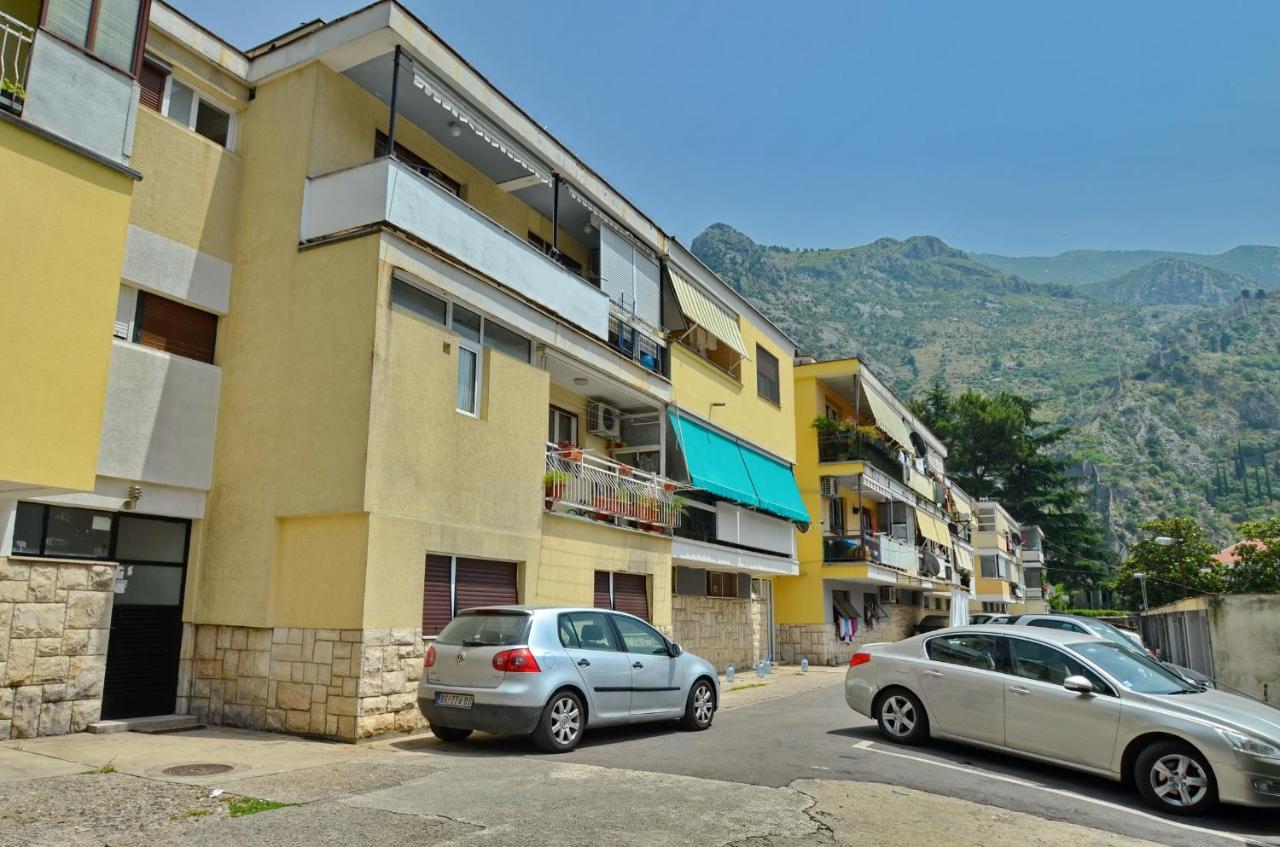 Apartment Oaza Kotor Zewnętrze zdjęcie